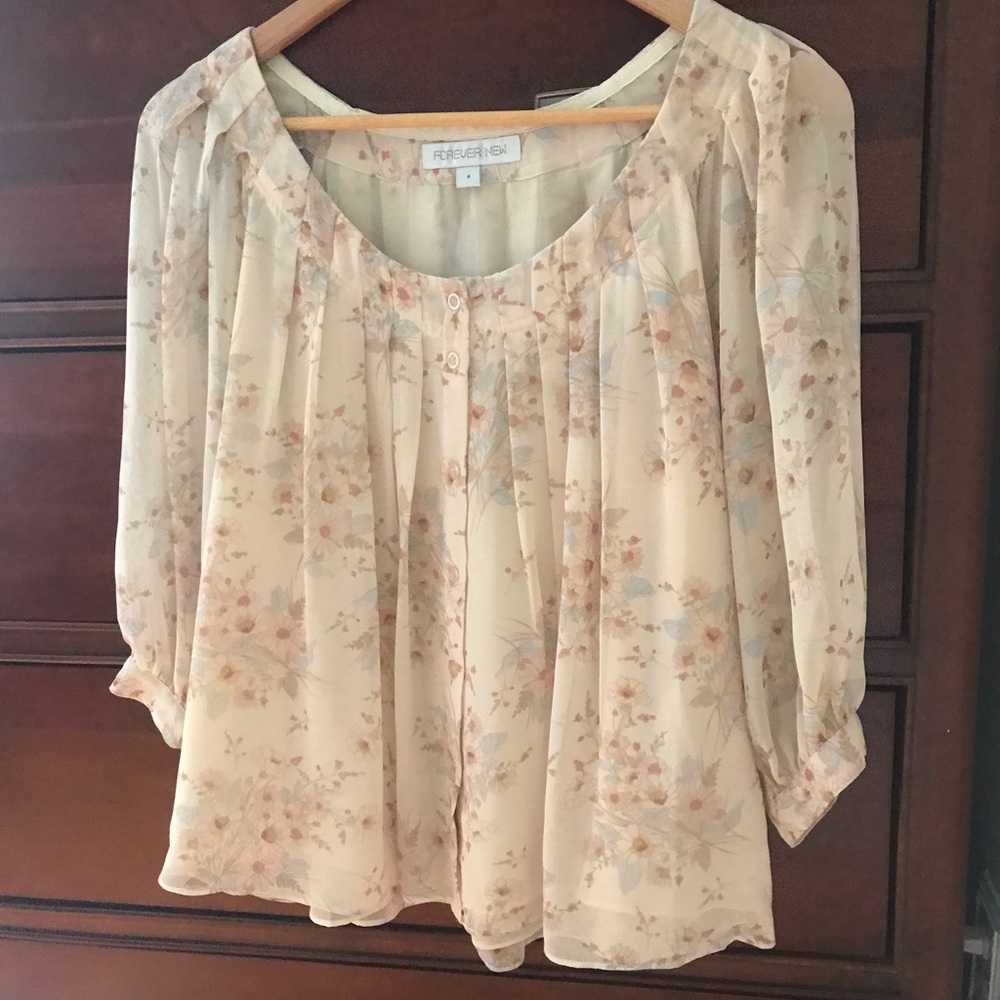 Forever New Blouse with Flower pattern Size 4